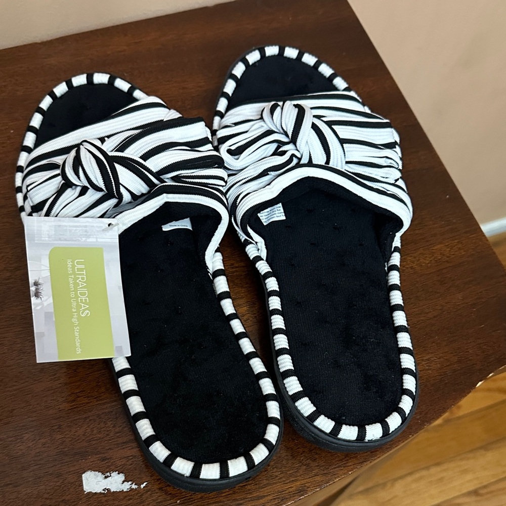 Black and White Striped Women's Flats